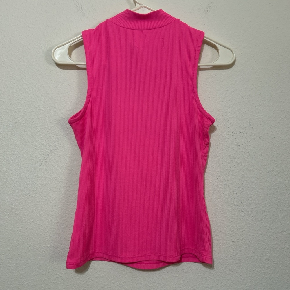 No Boundaries Hot Pink Ribbed Sleeveless Quarter-Zip Mock Neck Tank Top - Picture 6 of 7